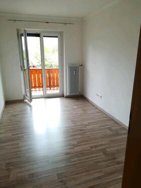 Foto - Wohnung 3 Zimmer - 1.000,00 EUR Kaltmiete, ca.  90,00 m²