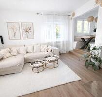 Doppelhaushälfte – Terrasse, Kamin, 2 Garagen – Solingen-Oberburg