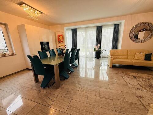 Foto - Einfamilienhaus zum Kaufen in Würzburg