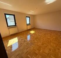 Schöne Wohnung in Obertiefenbach 129 qm + 80 qm Dachterrasse - Beselich