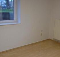 Einzimmerwohnung, Souterrain Frankfurt - Frankfurt am Main Bergen-Enkheim