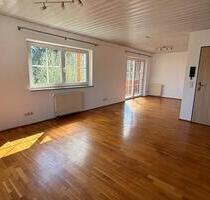 Helle und gepflegte 2-Zimmer-Wohnung mit Südbalkon - Griesstätt