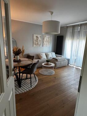 Foto - Modern kernsanierte 2-Zimmer-Eigentumswohnung mit Südbalkon