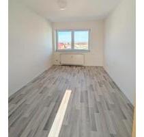 Helle schöne, großzügige, renovierte 2.5-Zimmerwohnung, Pritzwalk nahe Zemtrum