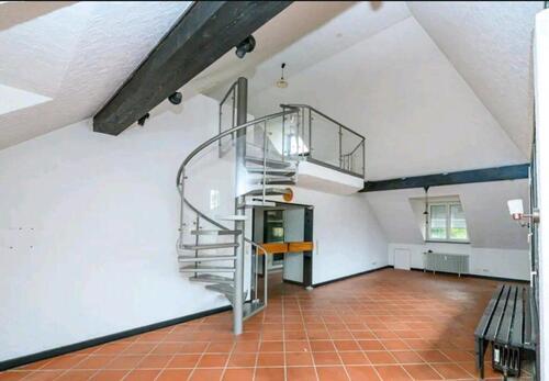 Foto - Maisonette mit Galerie, 2 Balkonen & Garage 
