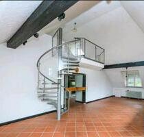 Maisonette mit Galerie, 2 Balkonen & Garage | Provisionsfrei. - Freiburg im Breisgau