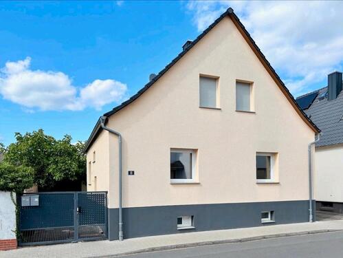 Foto - Bezugsfertiges 2. Fam. Haus in Rodgau- einziehen statt renovieren