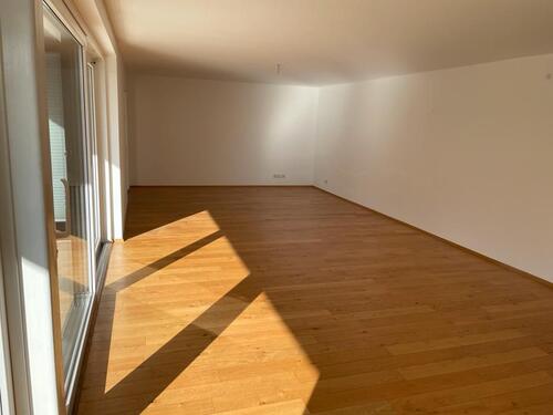 Foto - Wohnung mit kleinem Garten - 1.150,00&nbsp;EUR Kaltmiete, ca.&nbsp; 95,00&nbsp;m&sup2;