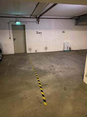 Foto - 2 Tiefgaragenstellplätze für Motorrad Roller