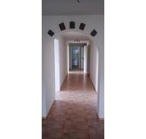 Helle Großzügige Wohnung - 625,00 EUR Kaltmiete, in Leiblfing (PLZ: 94339)