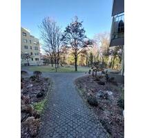 Schöne 1 Zimmerwohnung mit EinbaukücheBadBalkonTG Stellplatz - Höchberg