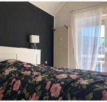 2,5-Zimmer-Galeriewohnung mit Balkon, 2 Duplex-SP, Nbg. St.Jobst - Nürnberg Erlenstegen