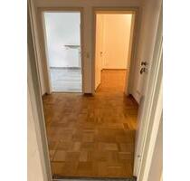 2 Zimmer Etagenwohnung in guter Lage - Schweinfurt Gartenstadt