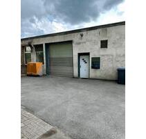 Gewerbehalle mit Rolltor, Büro & Pausenraum - 500 m' in Ennepetal