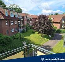 Wohnen im Pahlhof: Gemütliche 2-Zimmer-Dachgeschosswohnung für Senioren mit Balkon - Fahrdorf