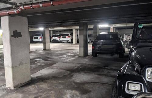 Foto - Großer Einzelstellplatz direkt an der Donnersberger Brücke