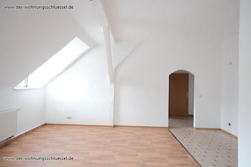 Foto - Gemütliche kleine Dachgeschosswohnung!