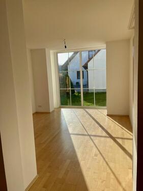 Foto - 6 Zimmer Einfamilienhaus zur Miete in Dillingen an der Donau