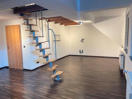 Foto - 2.5 Zimmer Dachgeschoßwohnung zur Miete in Duisburg