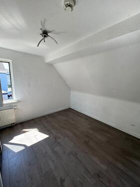 Foto - Dachgeschoßwohnung in Köln zur Miete