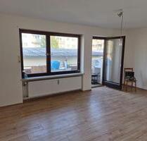 Schicke Wohnung mit Balkon und Einbauküche in Burgkirchen an der - Burgkirchen an der Alz