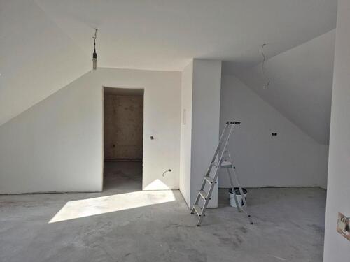 Foto - 1 Zimmer Dachgeschoßwohnung zur Miete in Bergheim