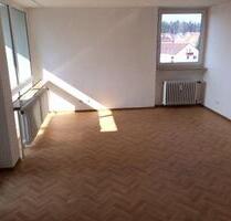 3 Zimmer Wohnung mit Stellplatz, Kreuz - Bayreuth Meyernberg