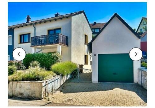 Foto - 34 Zimmer Wohnung zu Vermieten - 900,00&nbsp;EUR Kaltmiete, ca.&nbsp; 100,00&nbsp;m&sup2;