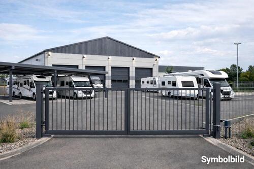 Foto - XXL Außenstellplatz 2,8m3m x 8m Umzäunung Kameras Strom