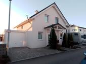 Foto - Einfamilienhaus mit 2 Garagen und Pool in Weidenstetten