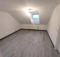 TR-Heiligkreuz, 50 qm, schöne Dachgeschosswohnung an Einzelperson - Trier Kürenz