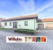 Bezugsfreies Einfamilienhaus | Krostitz | Fußbodenheizung | Doppelgarage | - Delitzsch