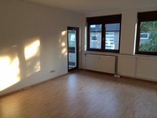 Foto - Etagenwohnung mit Balkon und Garage