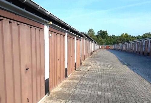 Foto - Lange Große Garage Pirna Sonnenstein