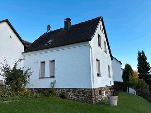 Foto - 5 Zimmer Einfamilienhaus zum Kaufen in Lahnau