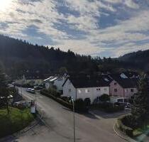 Wunderschöne vollständig renovierte 2,5-Zimmer-DG-Wohnung mit Bal - Murrhardt