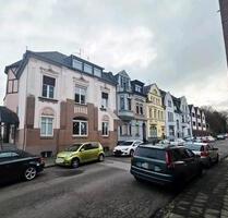 Lichtdurchflutete Altbauwohnung in zentraler Lage von Viersen