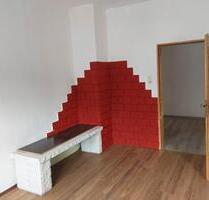 Vermietung 2 Zimmer Küche bad 70 qm - Pirmasens