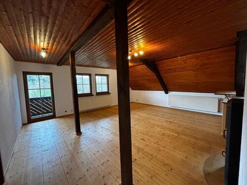 Foto - 4 Zimmer Dachgeschoßwohnung zur Miete in Schuttertal