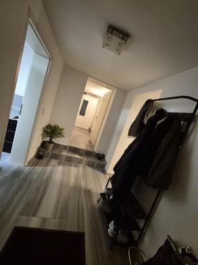 Foto - Erdgeschoss Whg separater Eingang mit Terrasse Ab 01.07 frei