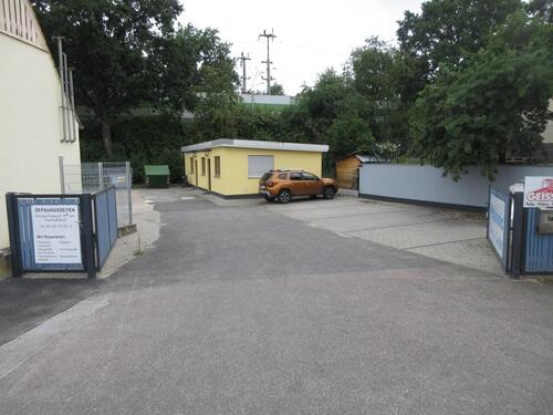 Foto - Gewerbeeinheit bestehend aus Büro Halle Freifläche 916m² Feucht