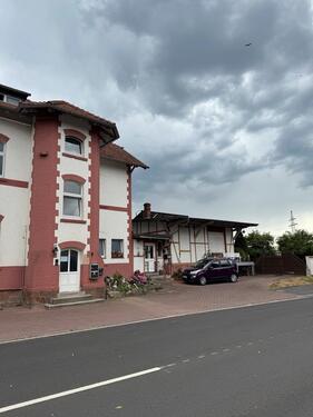 Foto - 16 Zimmer Mehrfamilienhaus, Wohnhaus zum Kaufen in Lahntal