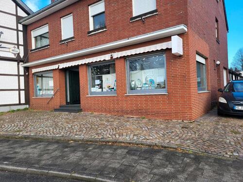 Foto - Ladenlokal - 1.000,00&nbsp;EUR Kaltmiete, ca.&nbsp; 50,00&nbsp;m&sup2;