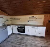 Große, helle 5 Zimmer-Wohnung - 750,00&nbsp;EUR Kaltmiete, ca.&nbsp; 150,00&nbsp;m&sup2; in Neukirchen bei Heiligen Blut (PLZ: 93453)