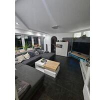 Schöne 3,5 Zimmer Wohnung in ruhiger Lage mit großem TG Stellpl. - Bad Friedrichshall