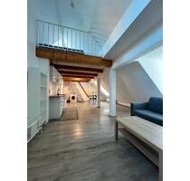 2,5 Zimmer DG Maisonette Wohnung mit Galerie direkt im Zentrum - Berlin Spandau