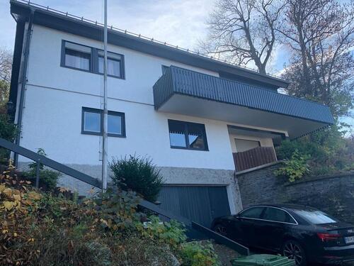 Foto - Einfamilienhaus mit Einliegerwohnung