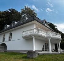 Exklusives Einfamilienhaus mit außergewöhnlicher Architektur - Lübbecke