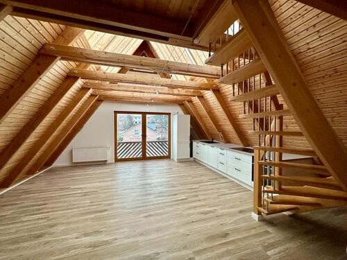 Foto - 2.5 Zimmer Dachgeschoßwohnung in Ammersbek