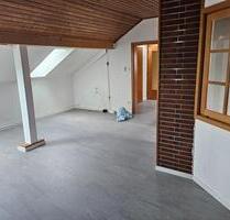 2-Zimmer-Dachgeschoss-Wohnung - 660,00&nbsp;EUR Kaltmiete, ca.&nbsp; 60,00&nbsp;m&sup2; in Reinheim (PLZ: 64354)
